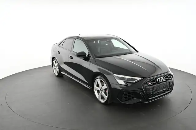 Audi S3 view 10