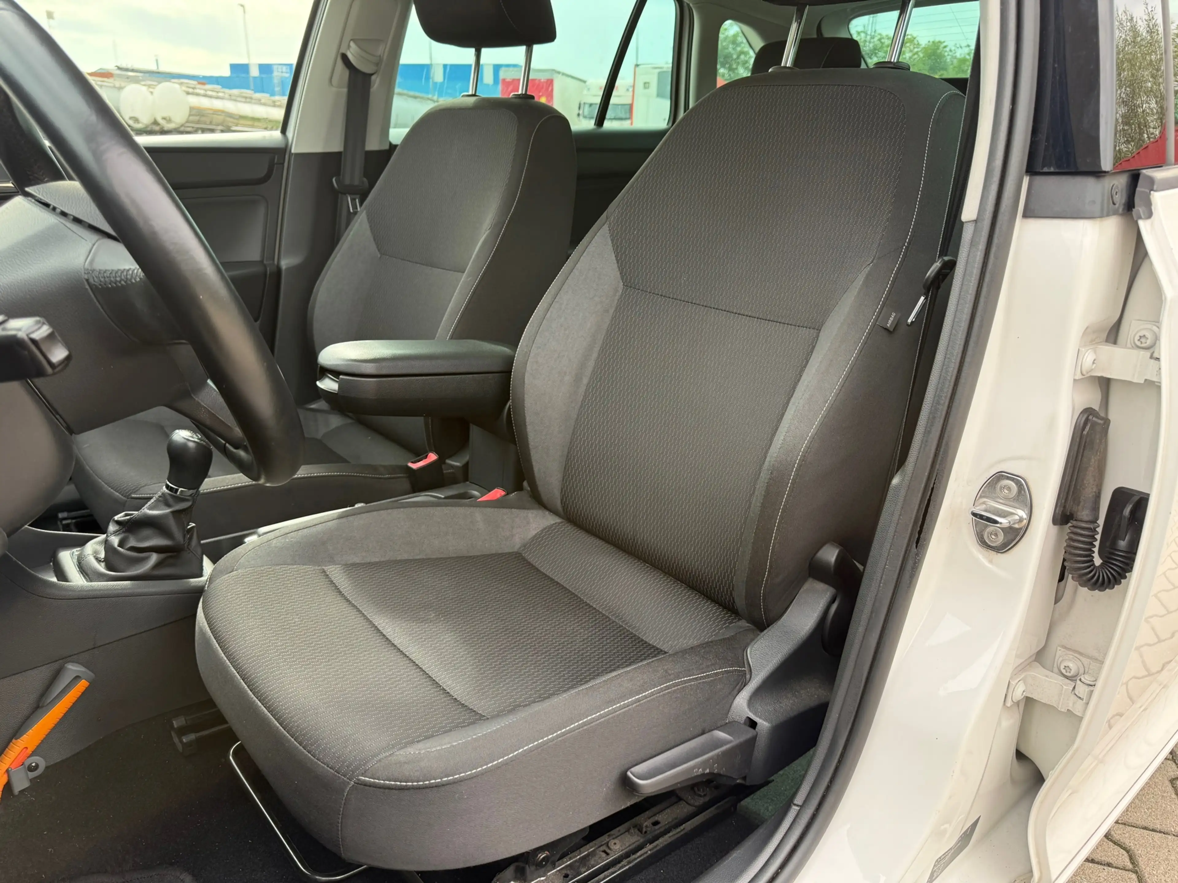 Skoda Rapid/Spaceback 1.2 TSI Greentech Ambition — photo 8