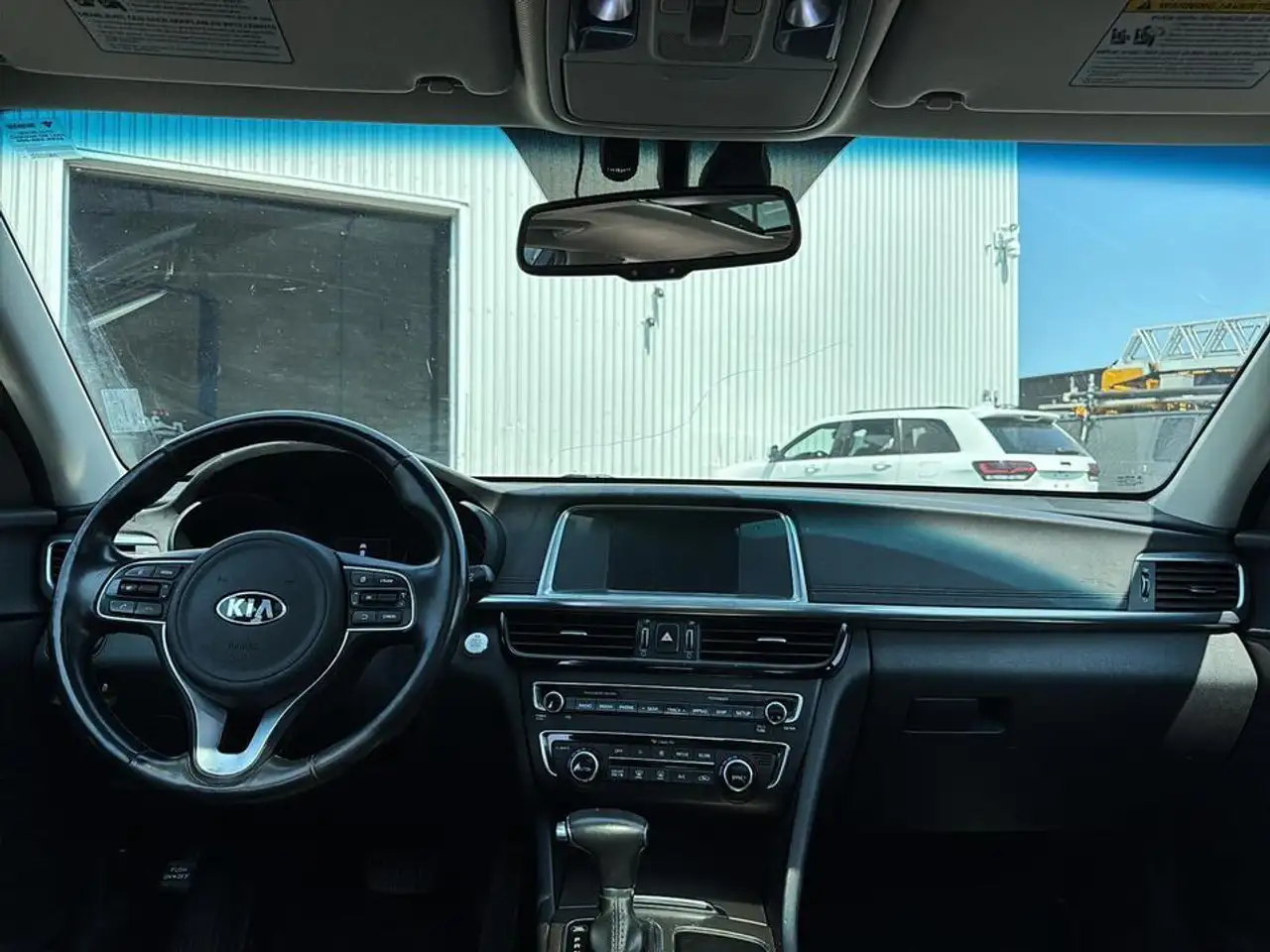 Kia Optima photo Kia Optima