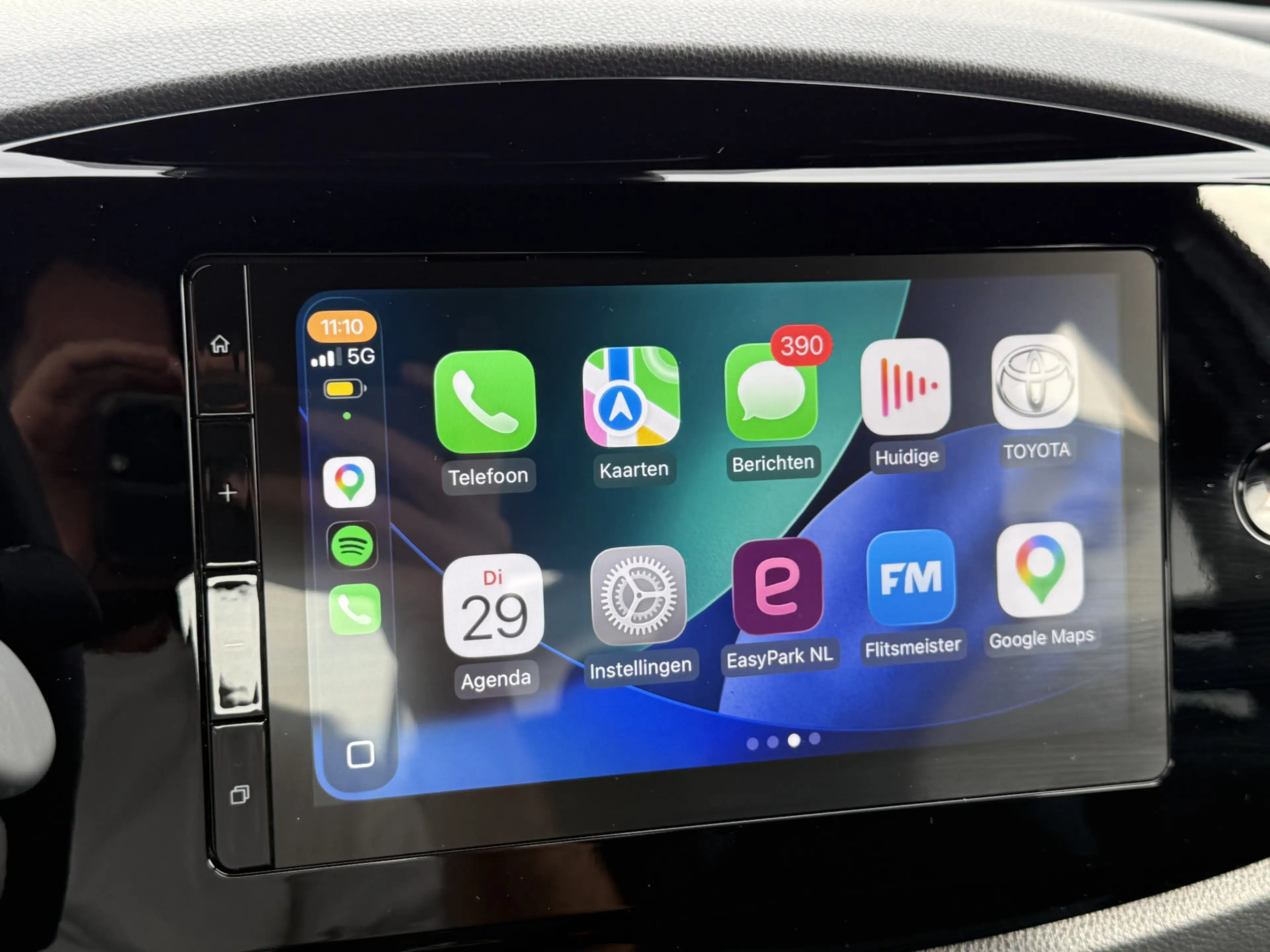 Toyota Aygo X Hybrid 115 pulse | CarPlay | ACC | Camera | LED | — photo 22
