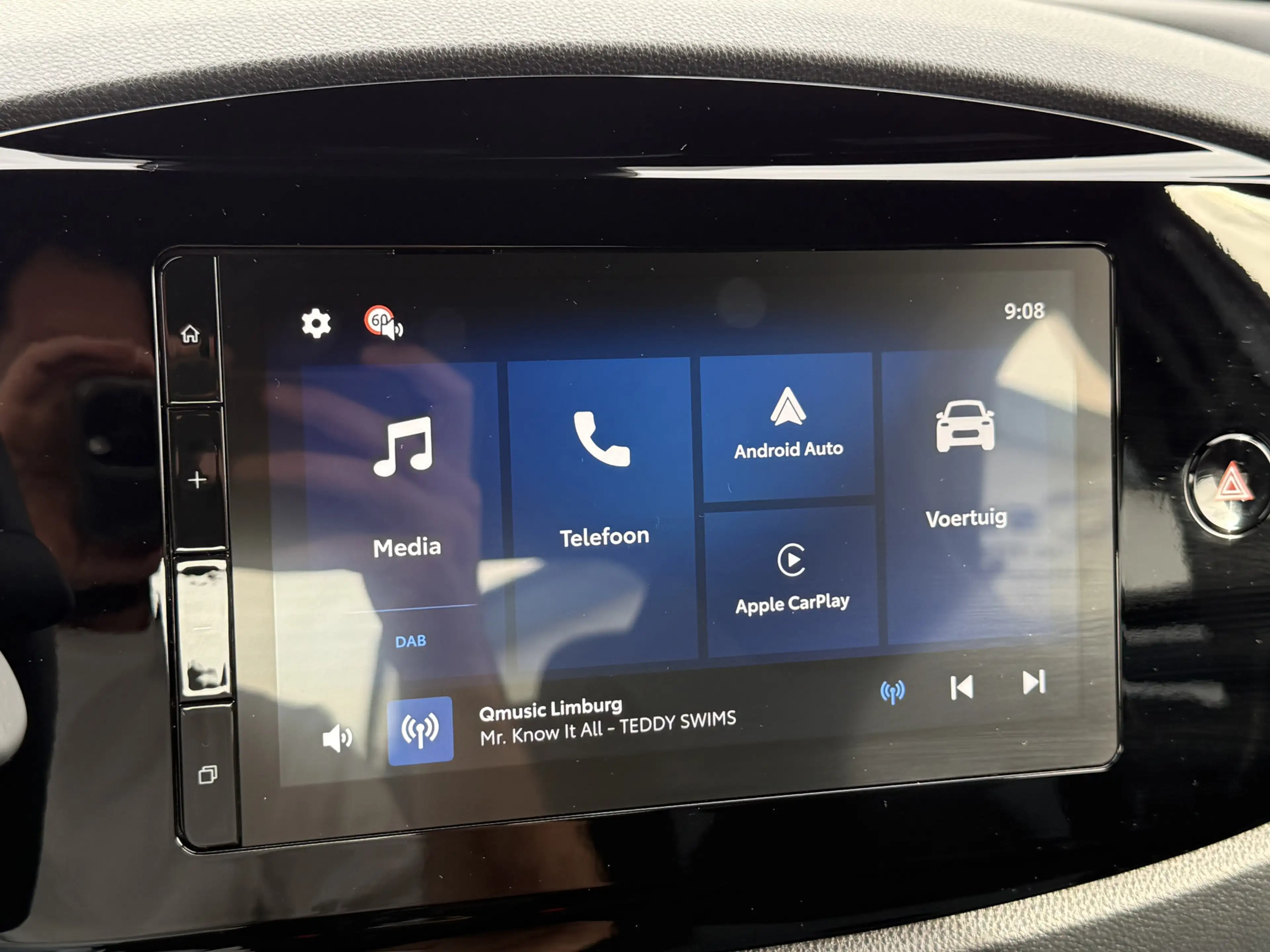Toyota Aygo X Hybrid 115 pulse | CarPlay | ACC | Camera | LED | — photo 21