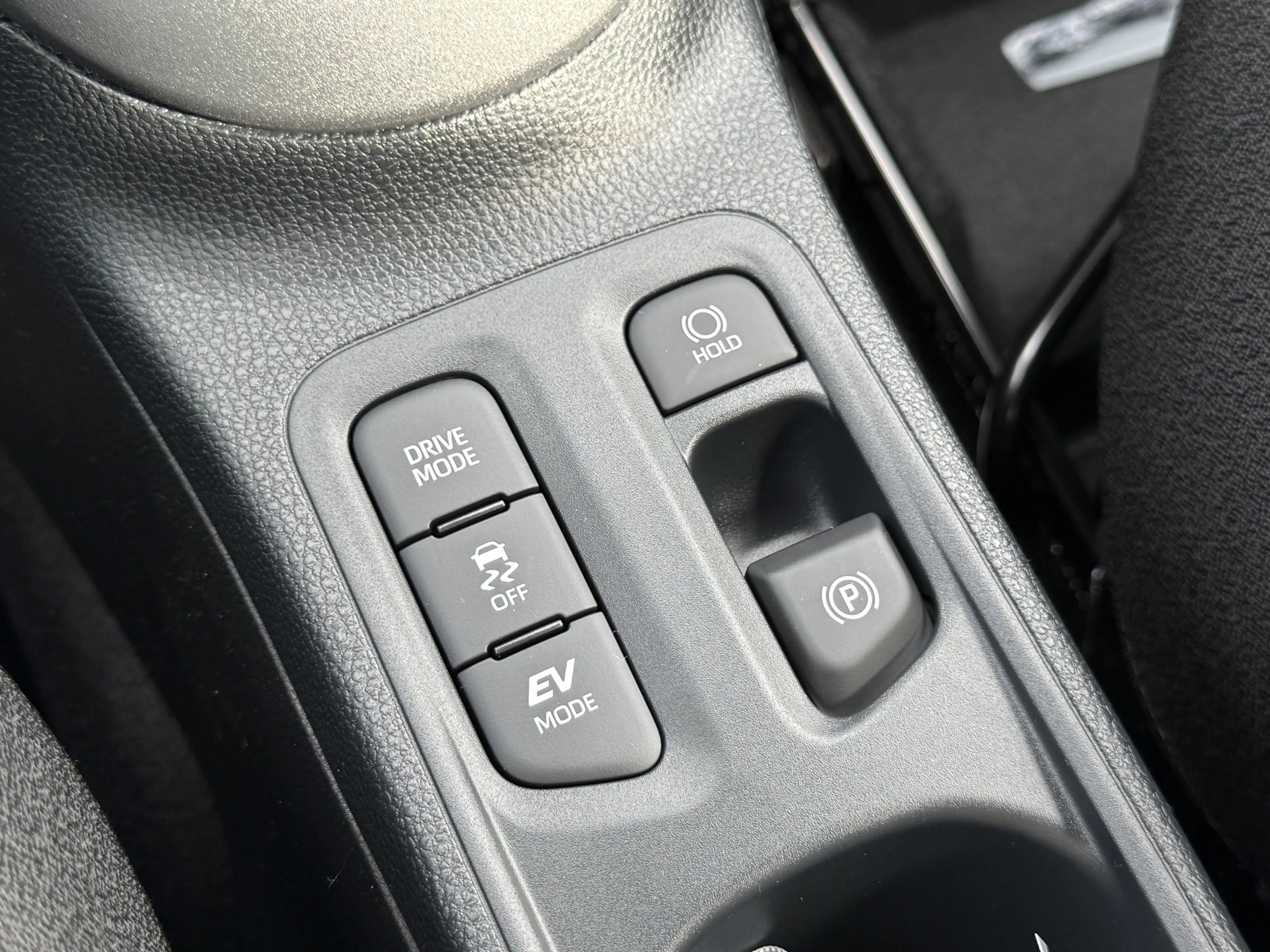 Toyota Aygo X Hybrid 115 pulse | CarPlay | ACC | Camera | LED | — photo 26