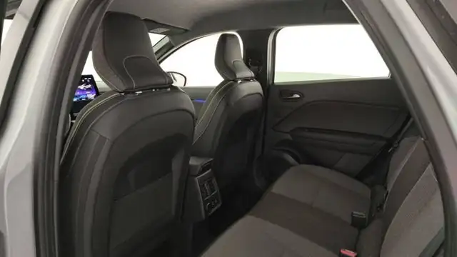Renault Captur view 11