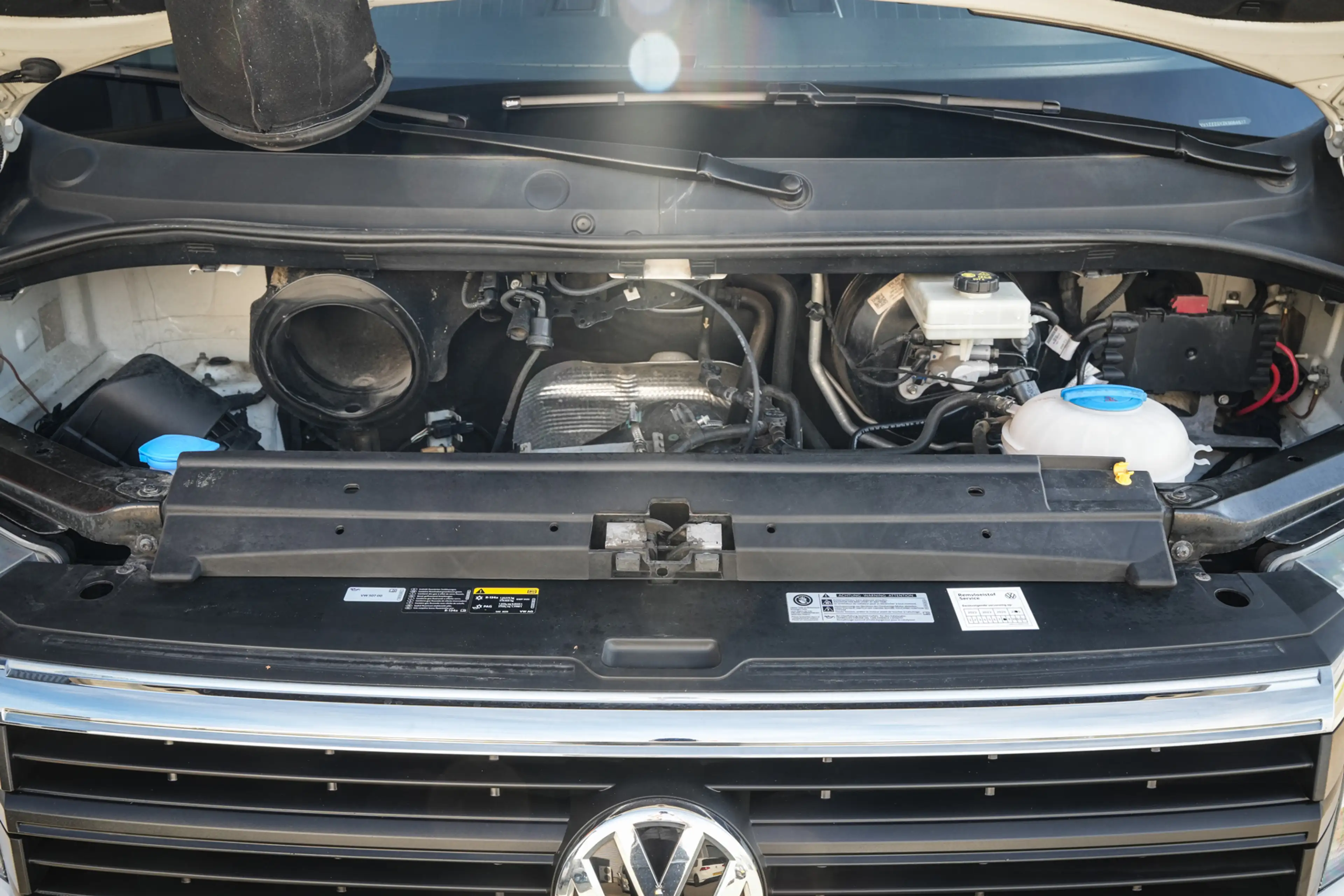Volkswagen Crafter 35 2.0 TDI L3H3 Highline | Trekhaak | 3-zit | Airc — photo 27