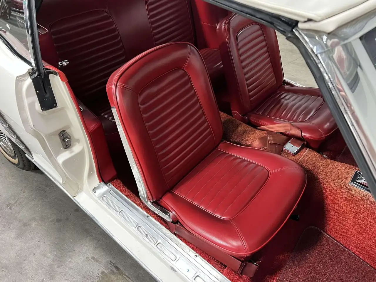 Ford Mustang Cabriolet 1965 V8 TÜV Inspektion NEU, foto 8