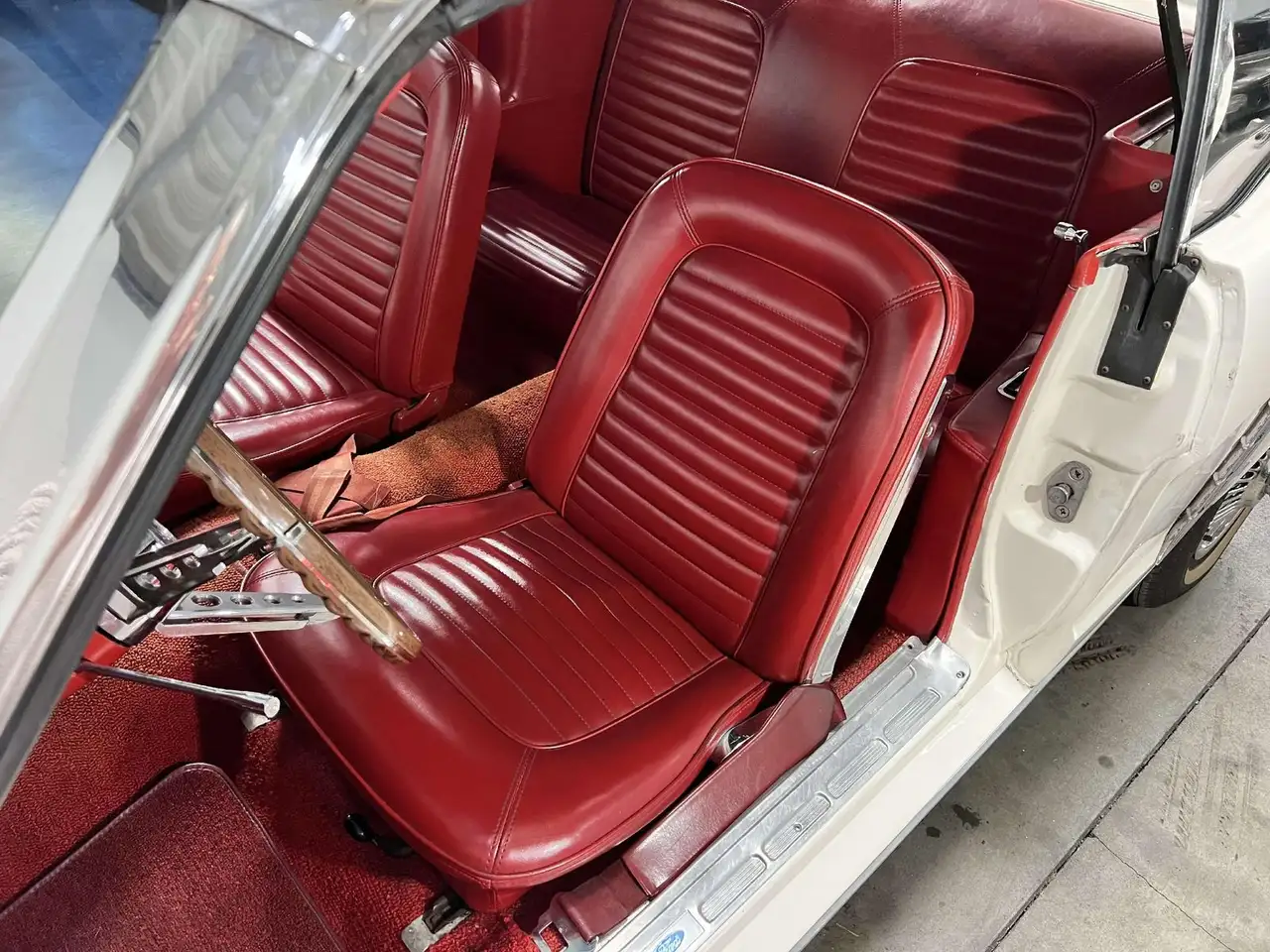 Ford Mustang Cabriolet 1965 V8 TÜV Inspektion NEU, foto 7