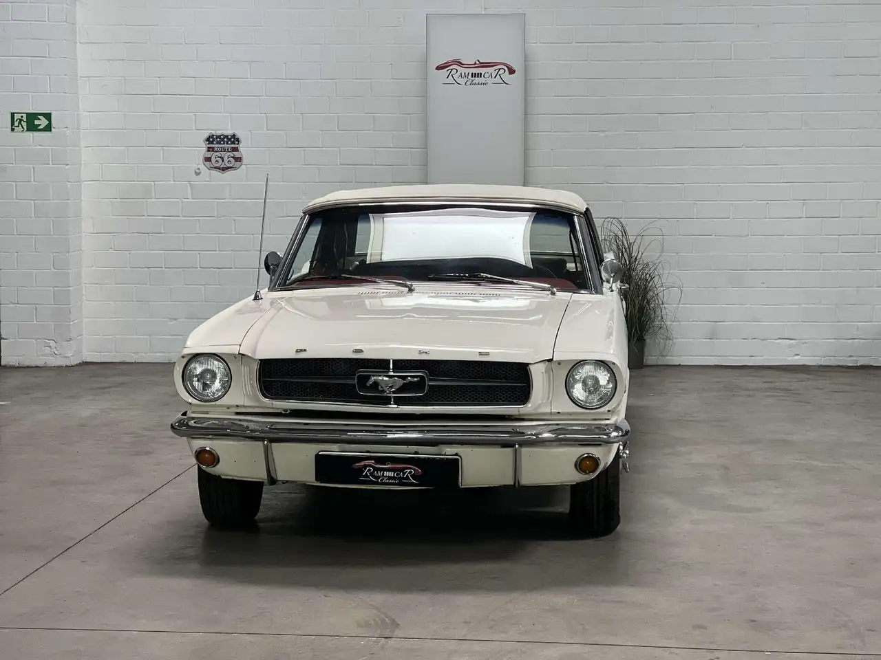 Ford Mustang Cabriolet 1965 V8 TÜV Inspektion NEU, foto 3