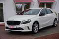Mercedes-Benz A 140 A180 d BlueEfficiency Urban LED Navi Sitzheizung Blanc - thumbnail 2