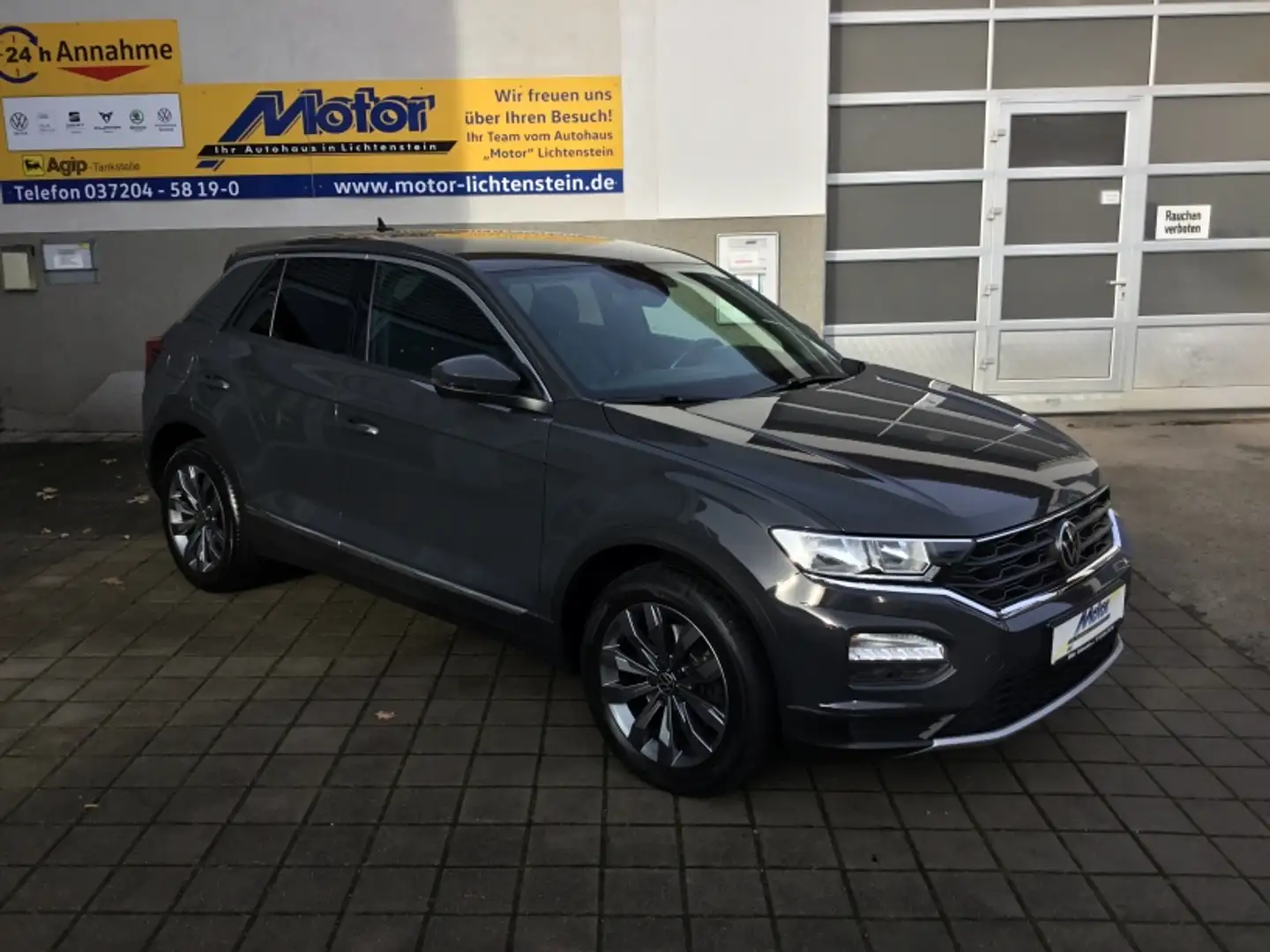 Volkswagen T-Roc Sport Grau - 1