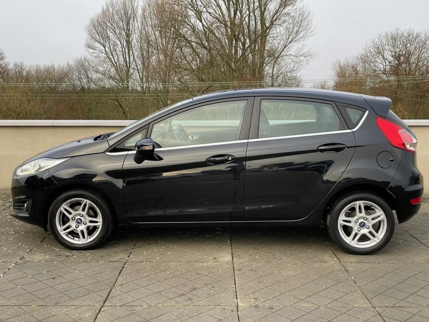 Ford Fiesta 1.0 EcoBoost Titanium Noir - 2