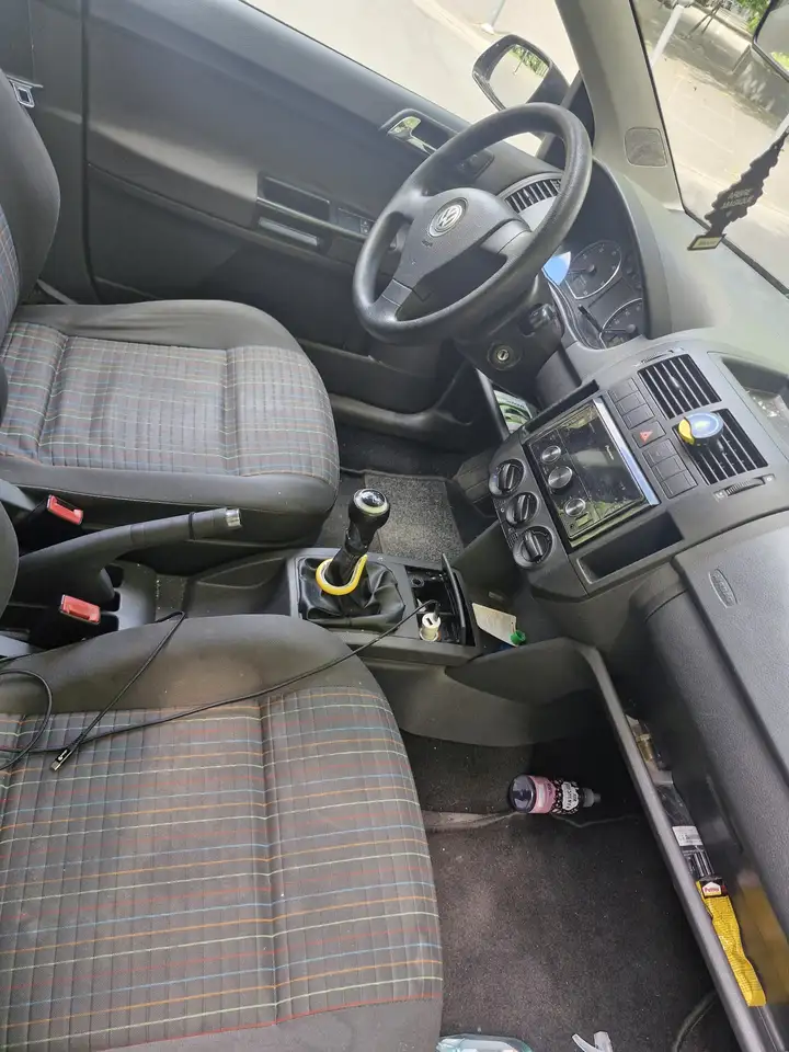 Volkswagen Polo Citadine 5 portes — photo 3