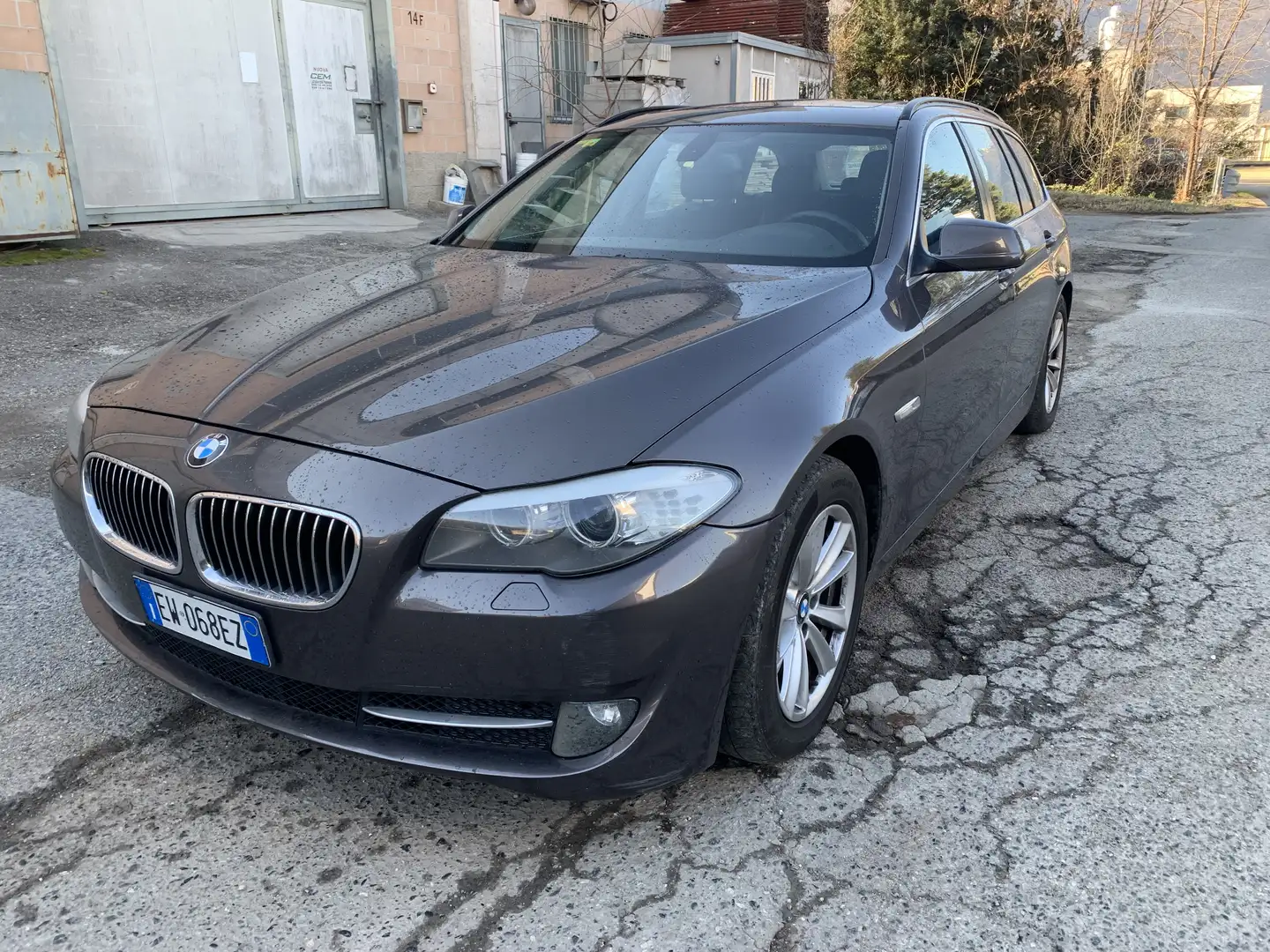 BMW 520 520d Touring Business 184cv pelle navi tetto Grigio - 1