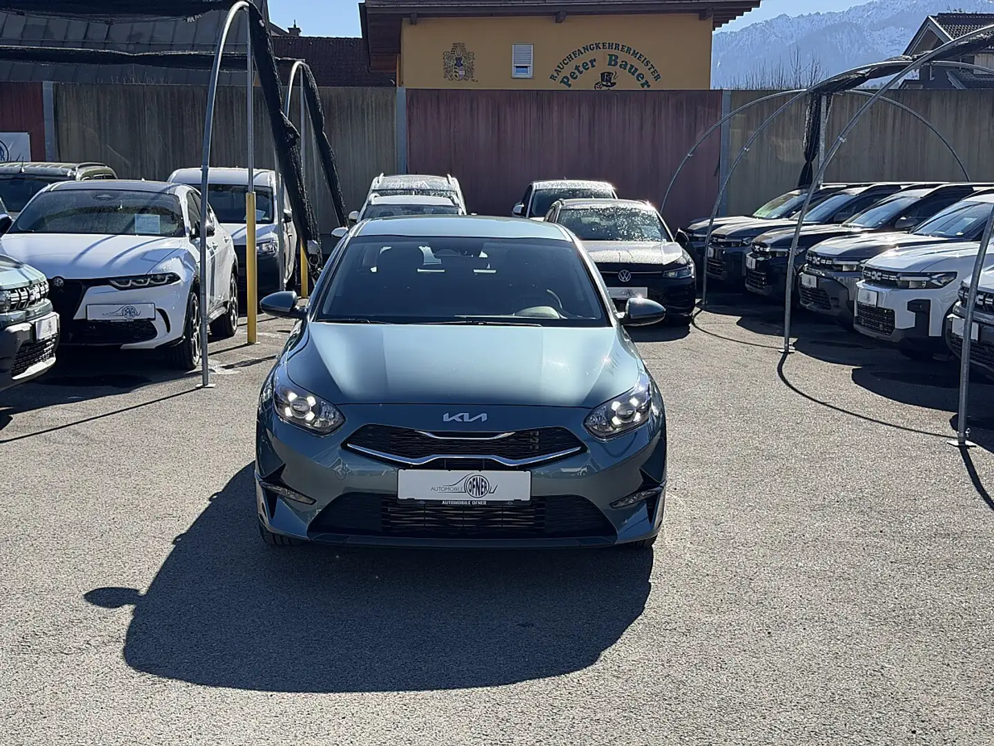 Kia Ceed / cee'd ceed 1,5 TGDI Silber DCT Aut. PDC Kamera Navi S... Grau - 2