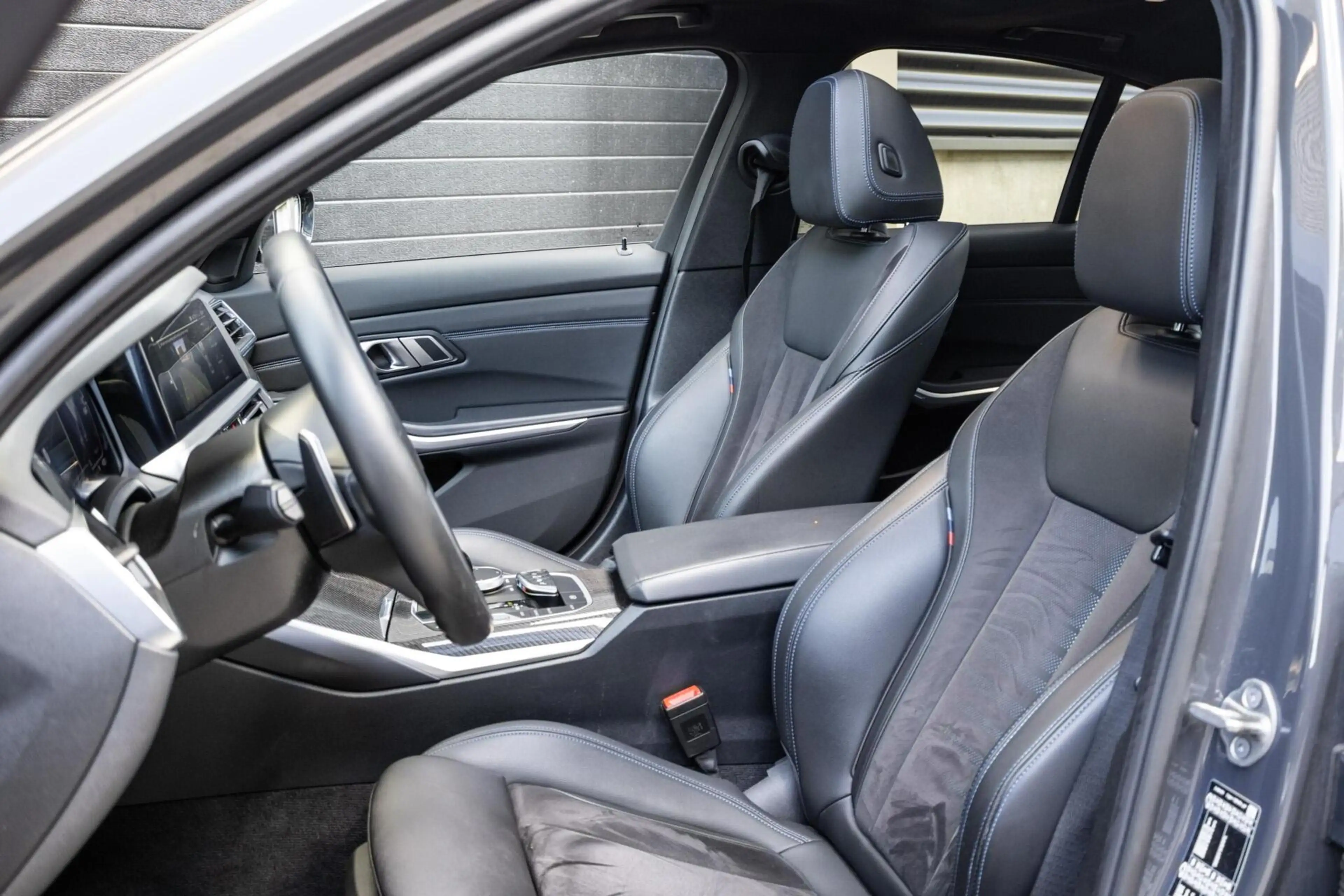 BMW 318 3-serie 318i M-Sport 4-Cil | PANO | CARBON | DRAVI — photo 27