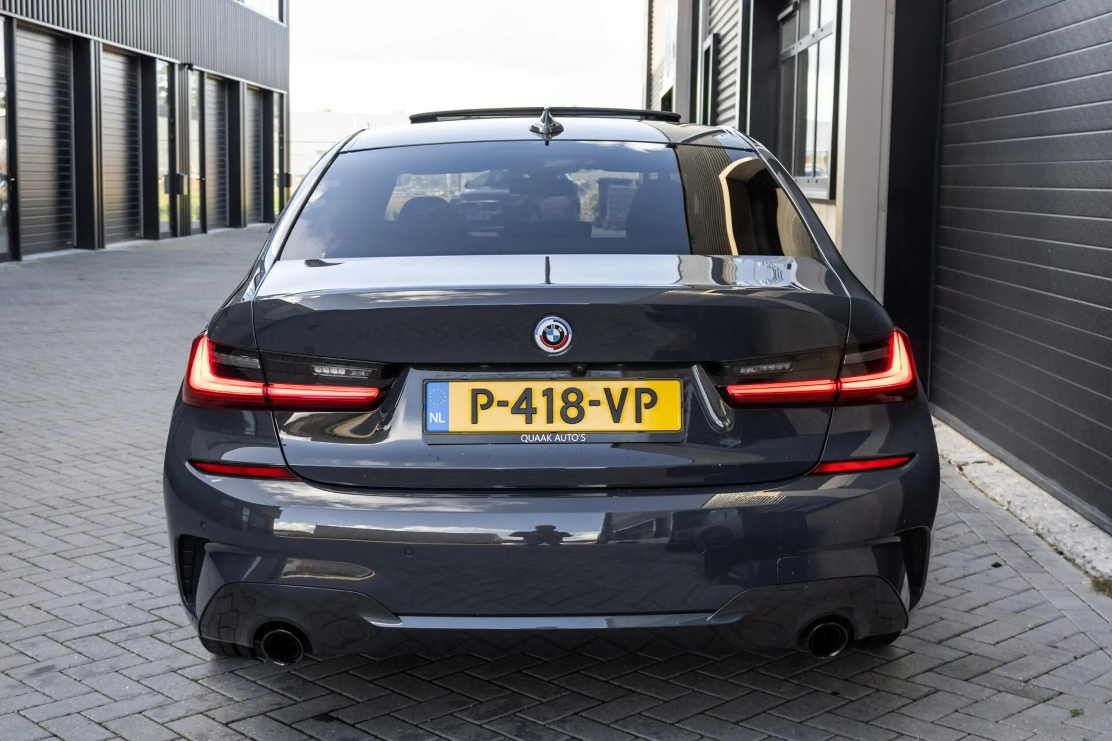 BMW 318 3-serie 318i M-Sport 4-Cil | PANO | CARBON | DRAVI — photo 18