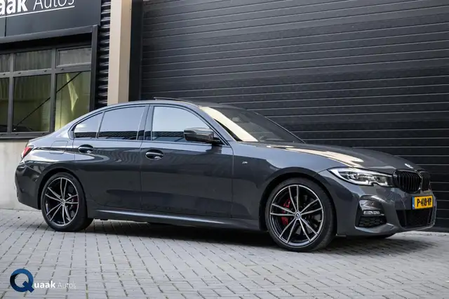BMW 318 3-serie 318i M-Sport 4-Cil | PANO | CARBON | DRAVI