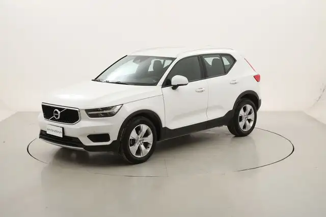 Volvo XC40 T3 Momentum Pro Geartronic 1.5 Benzina 163CV