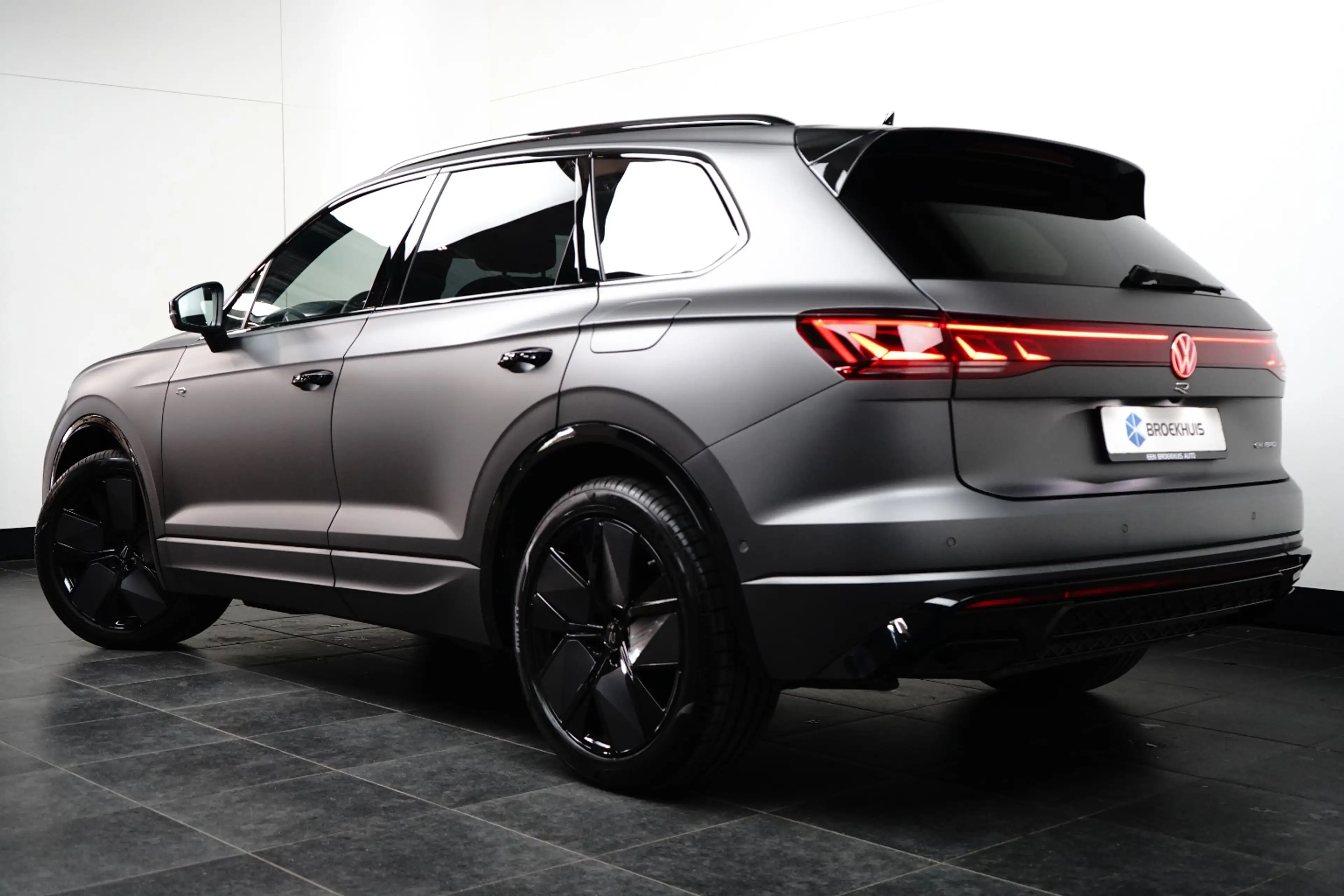 Volkswagen Touareg 3.0 TSi eHybrid 4MOTION R Edition l Panoramadak l — photo 18