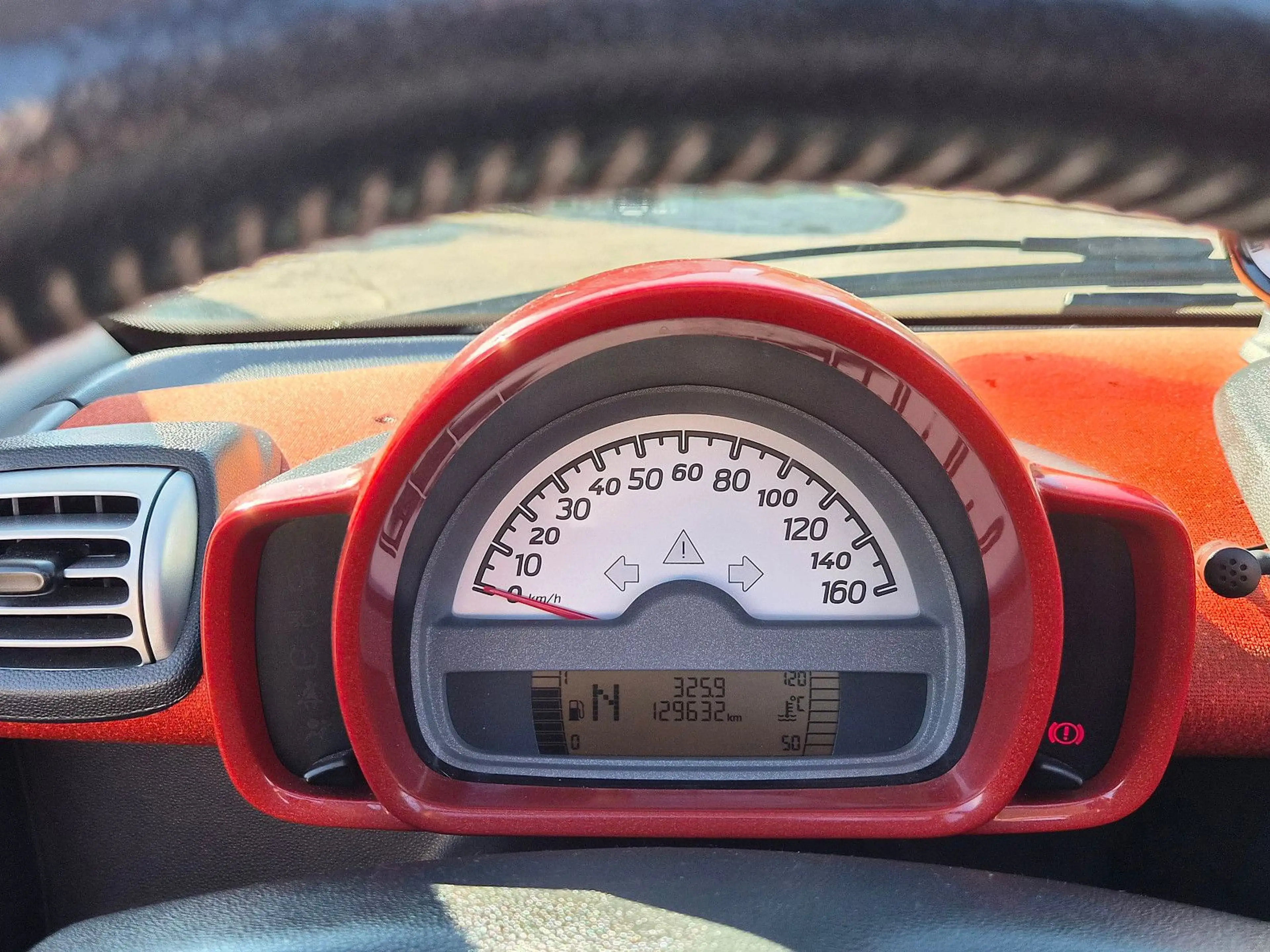 smart forTwo Cabrio, TÜV+SERVICE NEU, Navi, Kamera, HUD, S.H. — photo 13