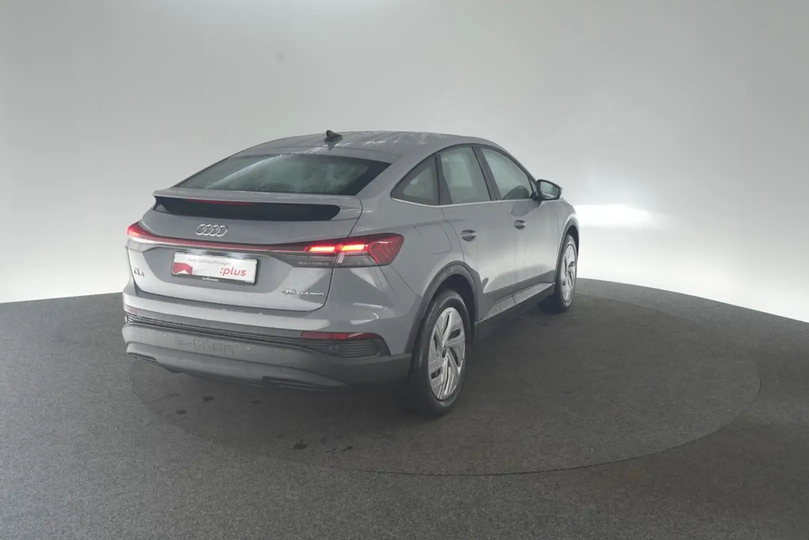 Audi e-tron LED GRA Audi Connect Grau - 2