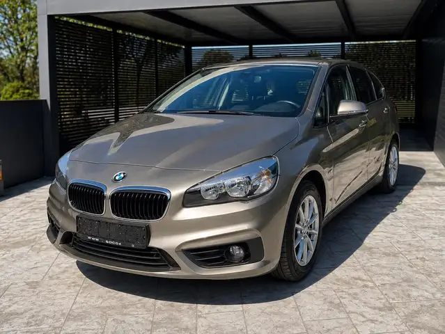 BMW 214 d Active Tourer – 120.000 km – Très économique – Garantie 1 an