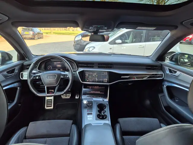 Audi A6 view 3