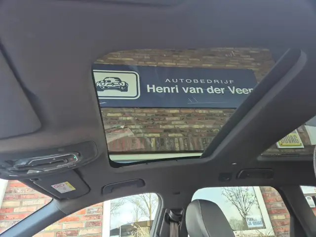 Audi A6 view 24