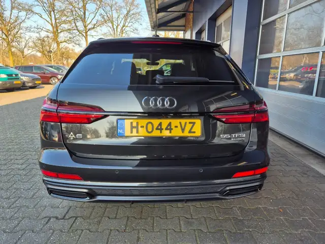 Audi A6 view 9