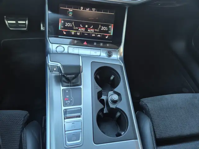 Audi A6 view 19