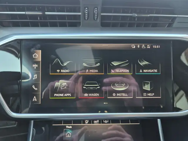 Audi A6 view 20