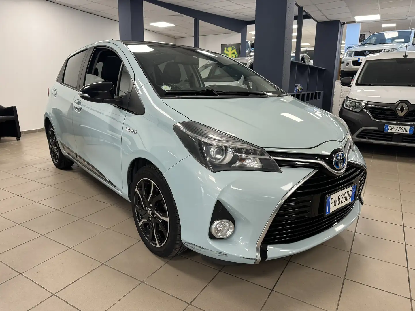 Toyota Yaris Yaris III 2015 5p 1.5h Style GLAMOUR Blu/Azzurro - 1