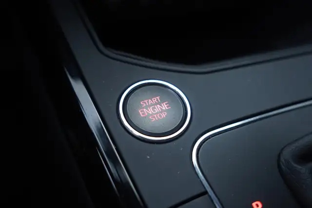 Seat Arona view 13
