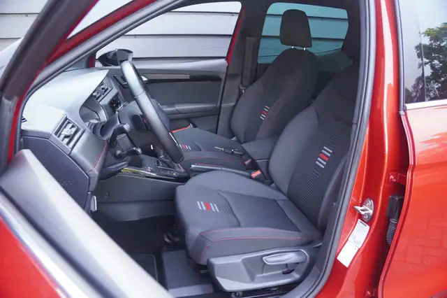 Seat Arona view 12