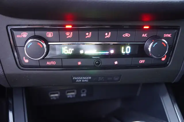 Seat Arona view 14