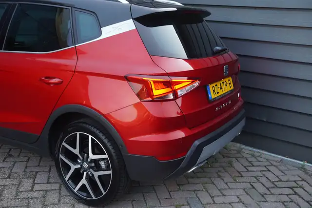 Seat Arona view 16