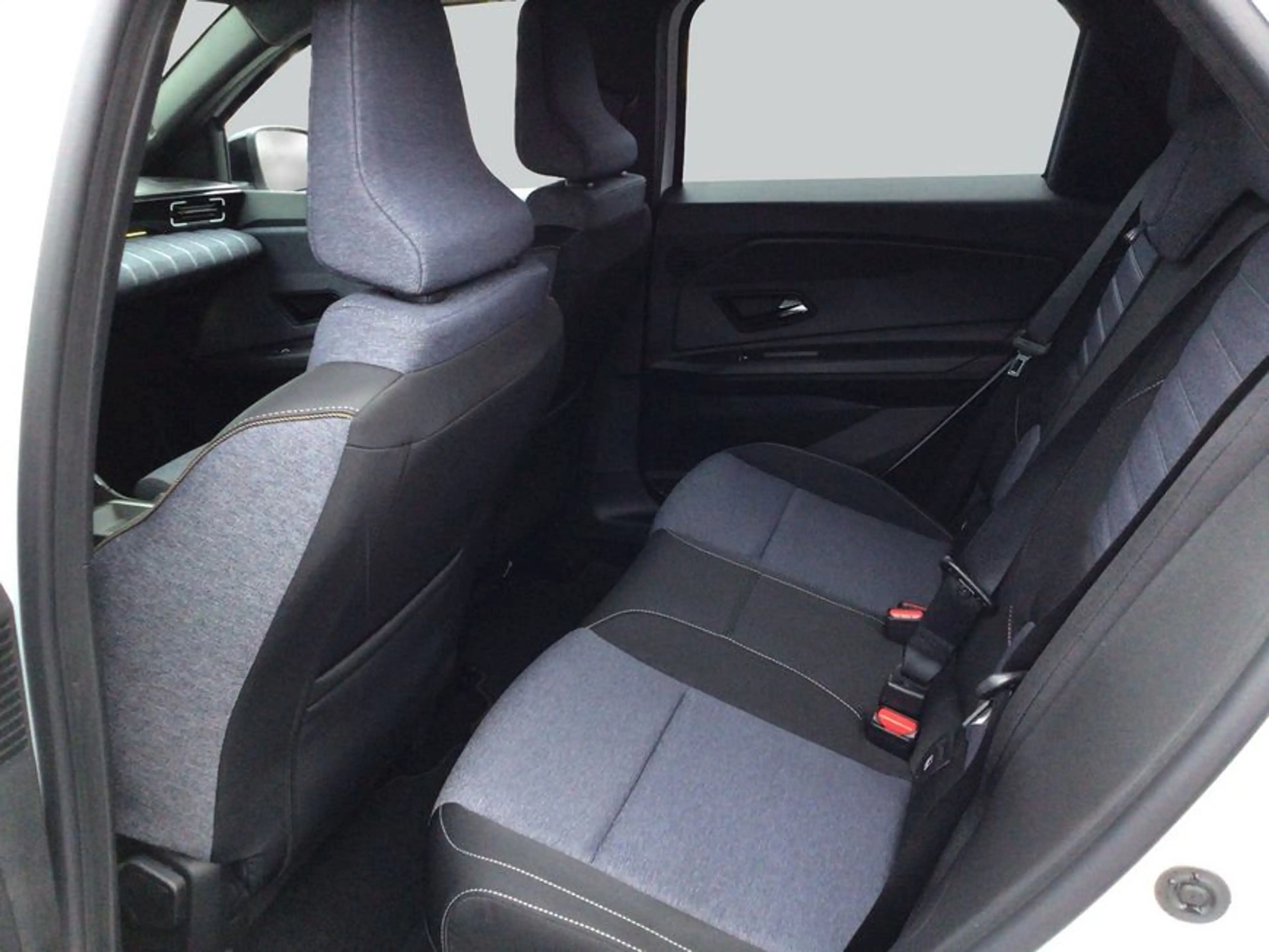 Renault R 5 E-Tech Techno 150 Comfort Range 110 kW, 5-türi — photo 11