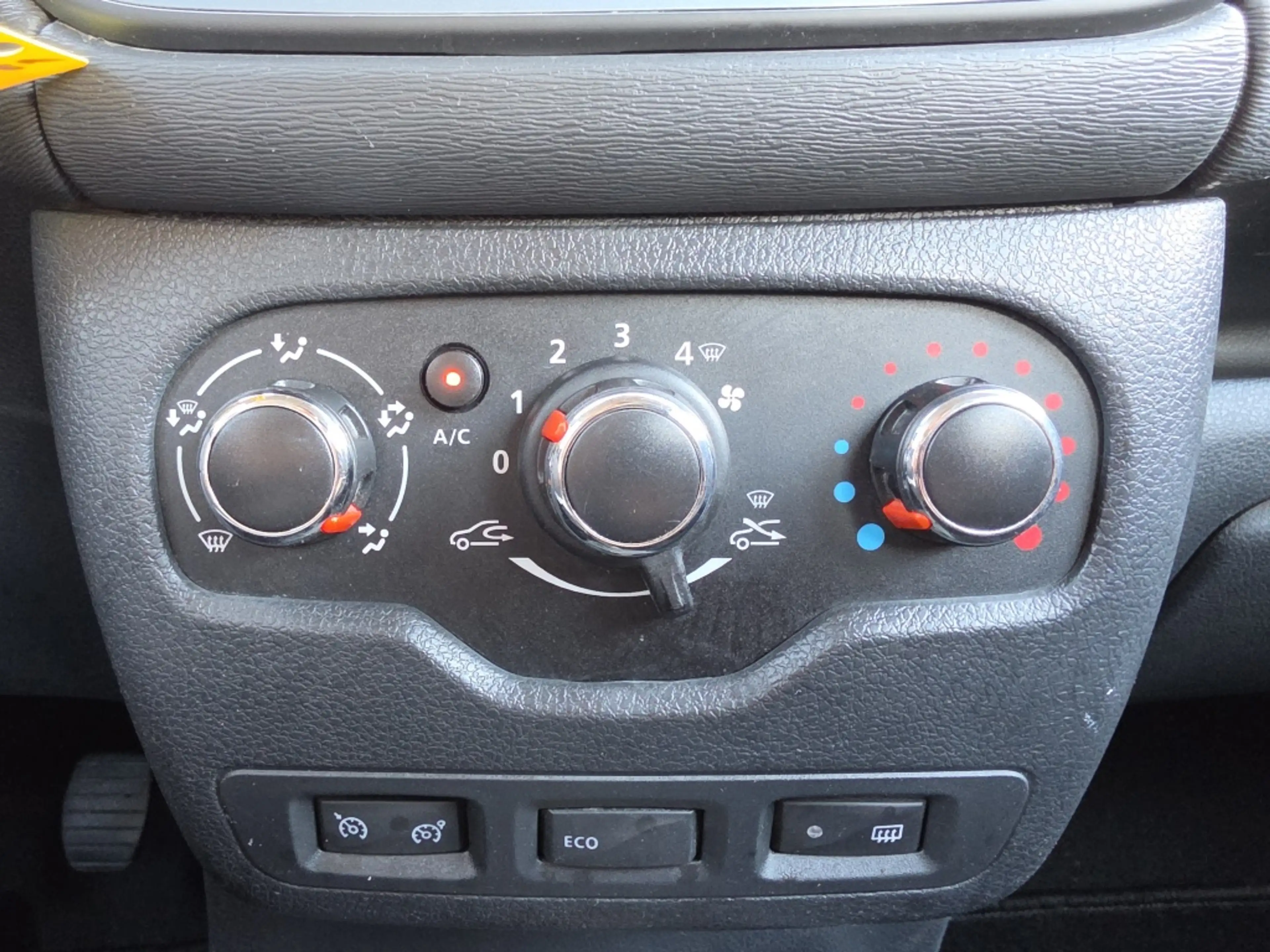 Dacia Dokker 1.2 TCe Ambiance 115PK LPG-G3 Airco Trekhaak Nieuw — photo 23