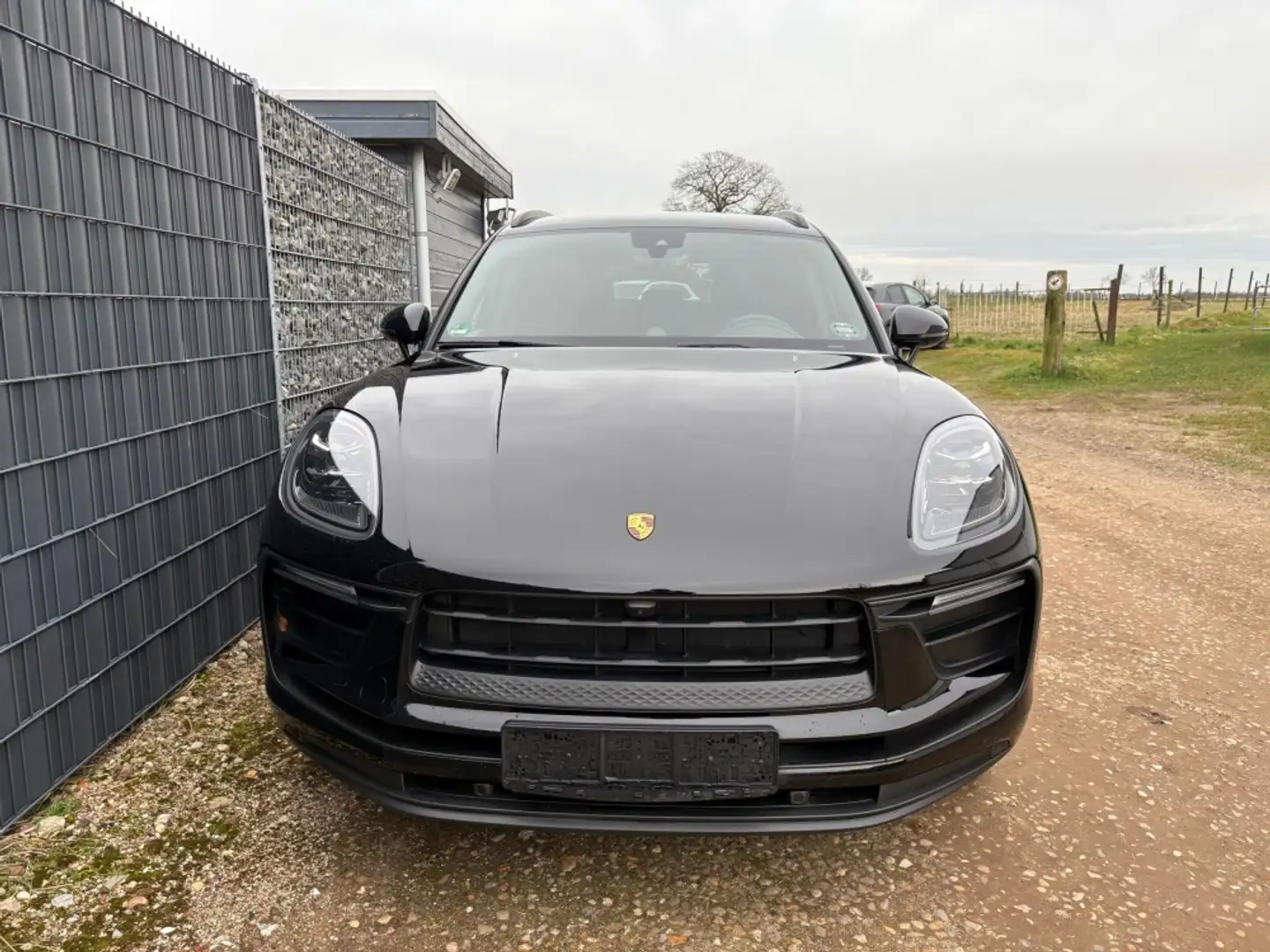 Porsche Macan 2.0 Leder Navi LED Memory Schwarz - 2