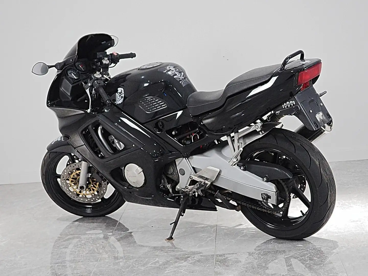 Honda CBR 600 F *TÜV+SERVICE-NEU* Fekete - 2