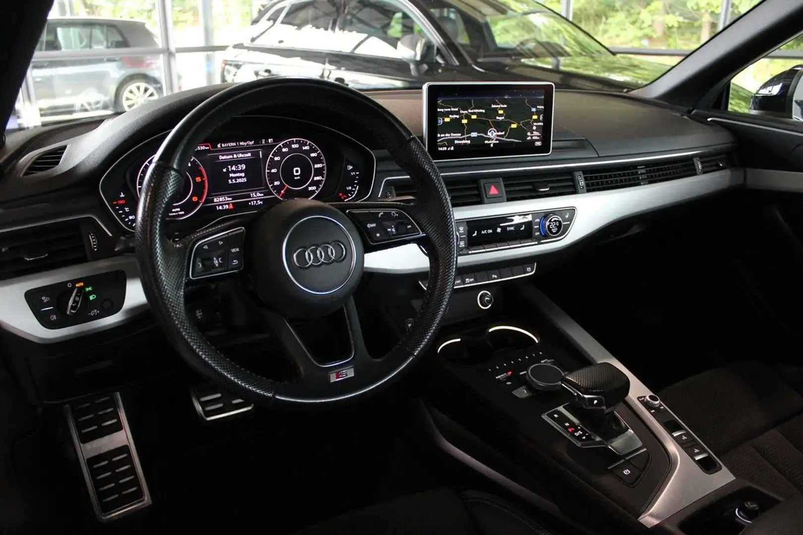 Audi A5 Cabrio 40 TDi S-tr. S line LED Virtual DAB Schwarz - 2