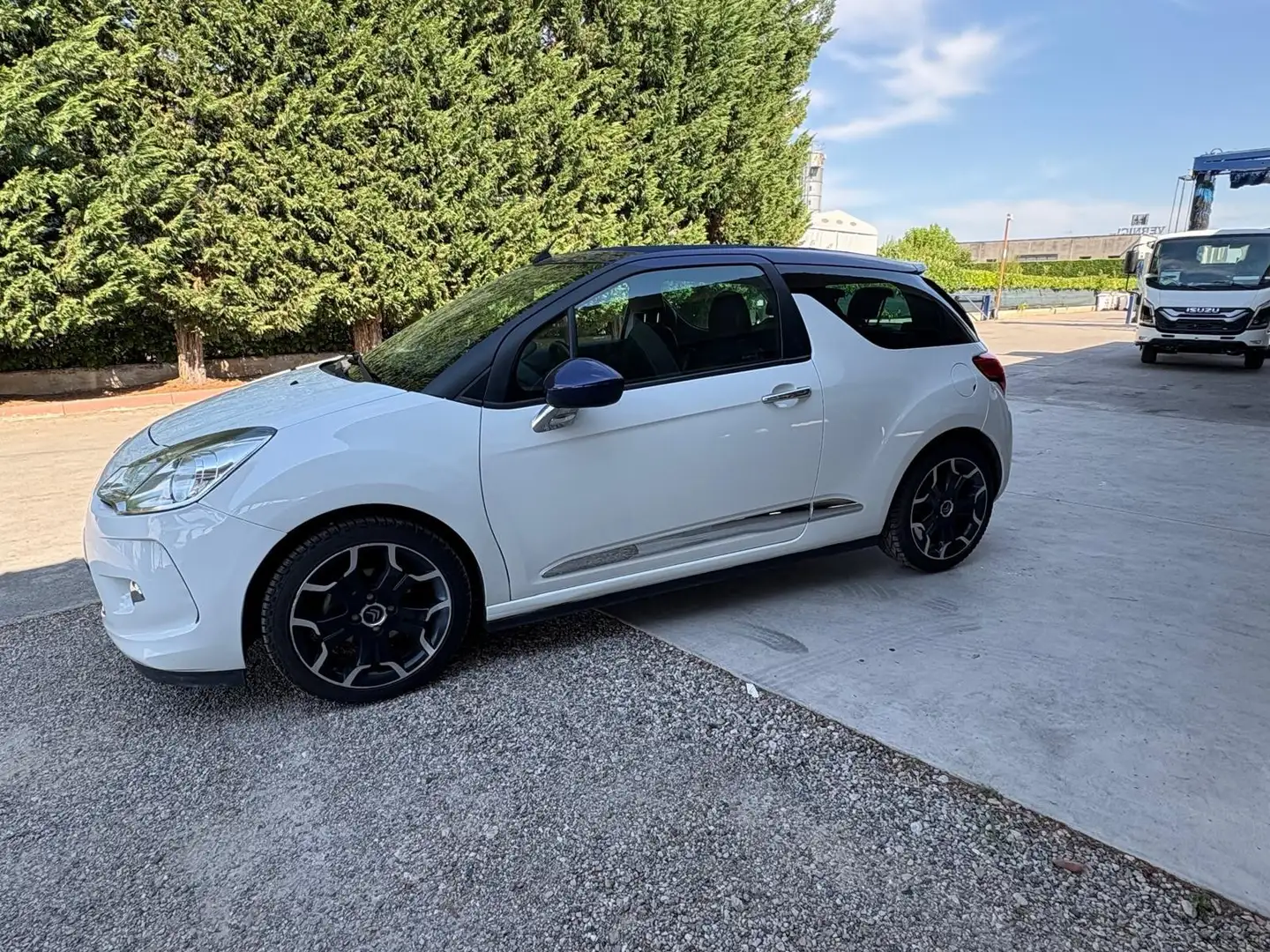 Citroen DS3 Cabrio 1.6 e-hdi airdream Sport Chic 90cv - 1