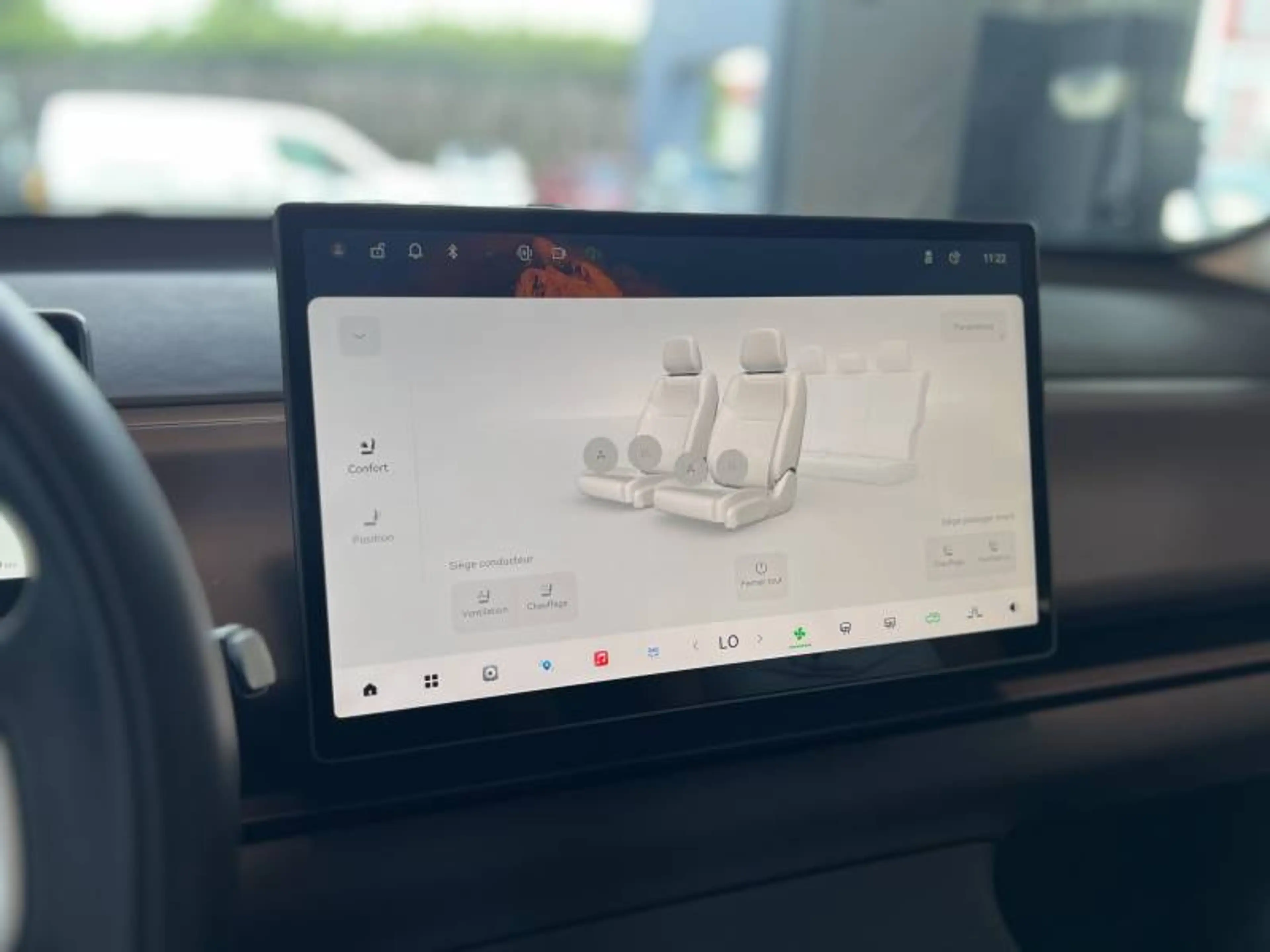 Leapmotor C10 1 REEV Design — photo 15