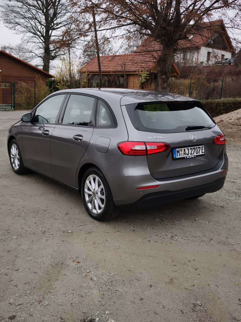 Second hand Mercedes Benz B-Class 250e