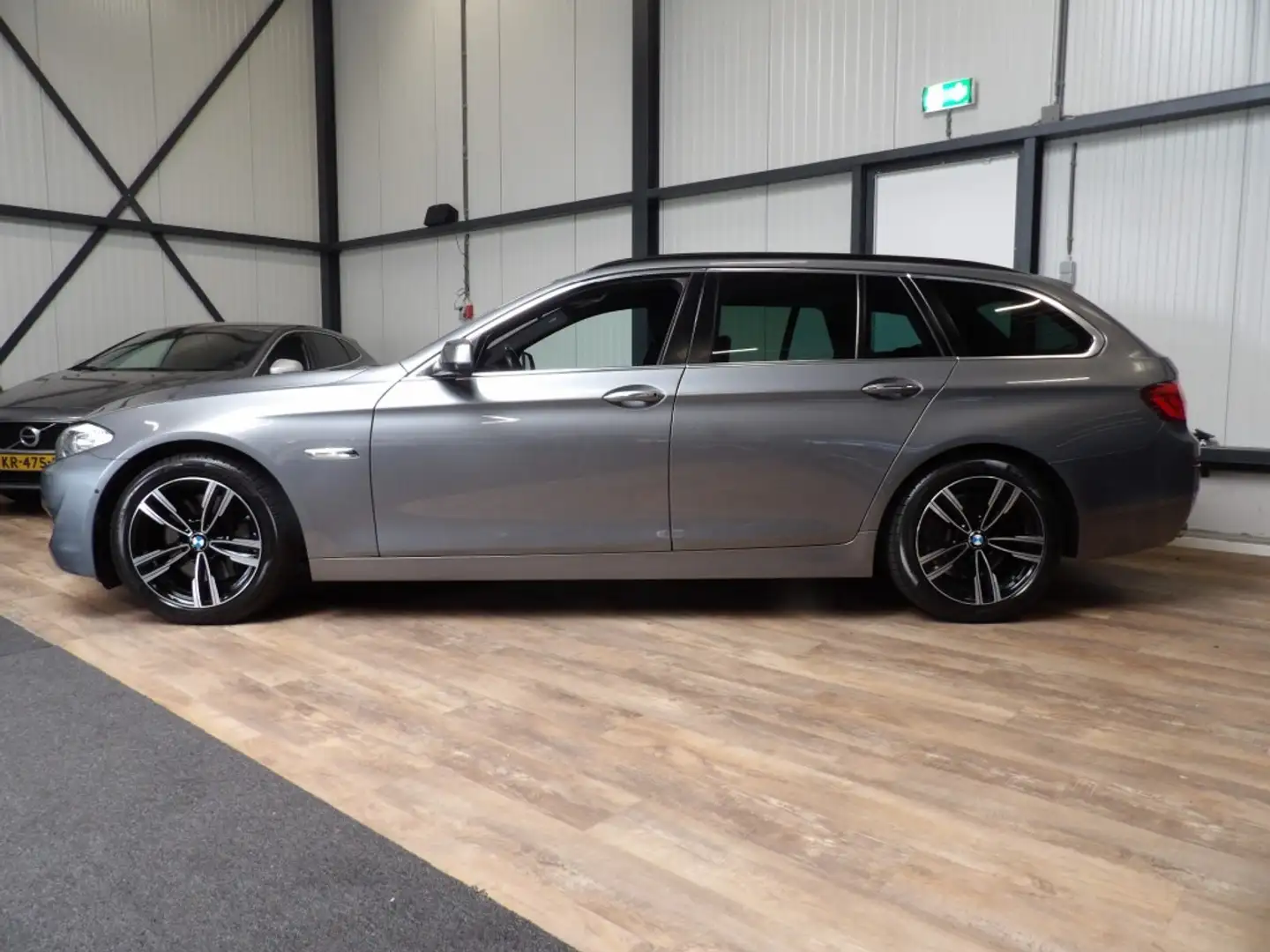 BMW 535 5-serie Touring 535XD High Executive / Softclose / Szary - 2