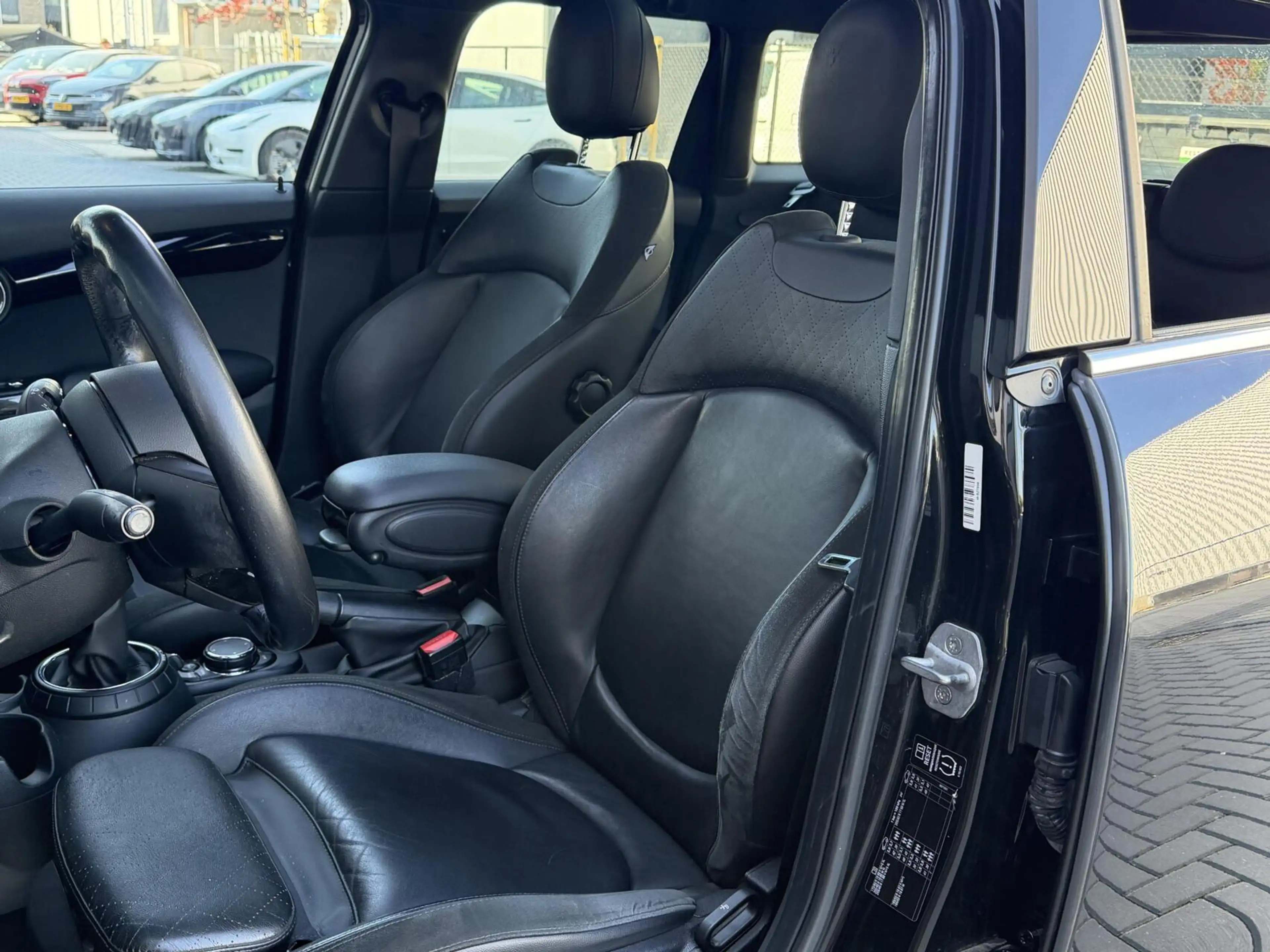 MINI Cooper S Mini 2.0 Chili Serious Business 5drs|PANO — photo 10
