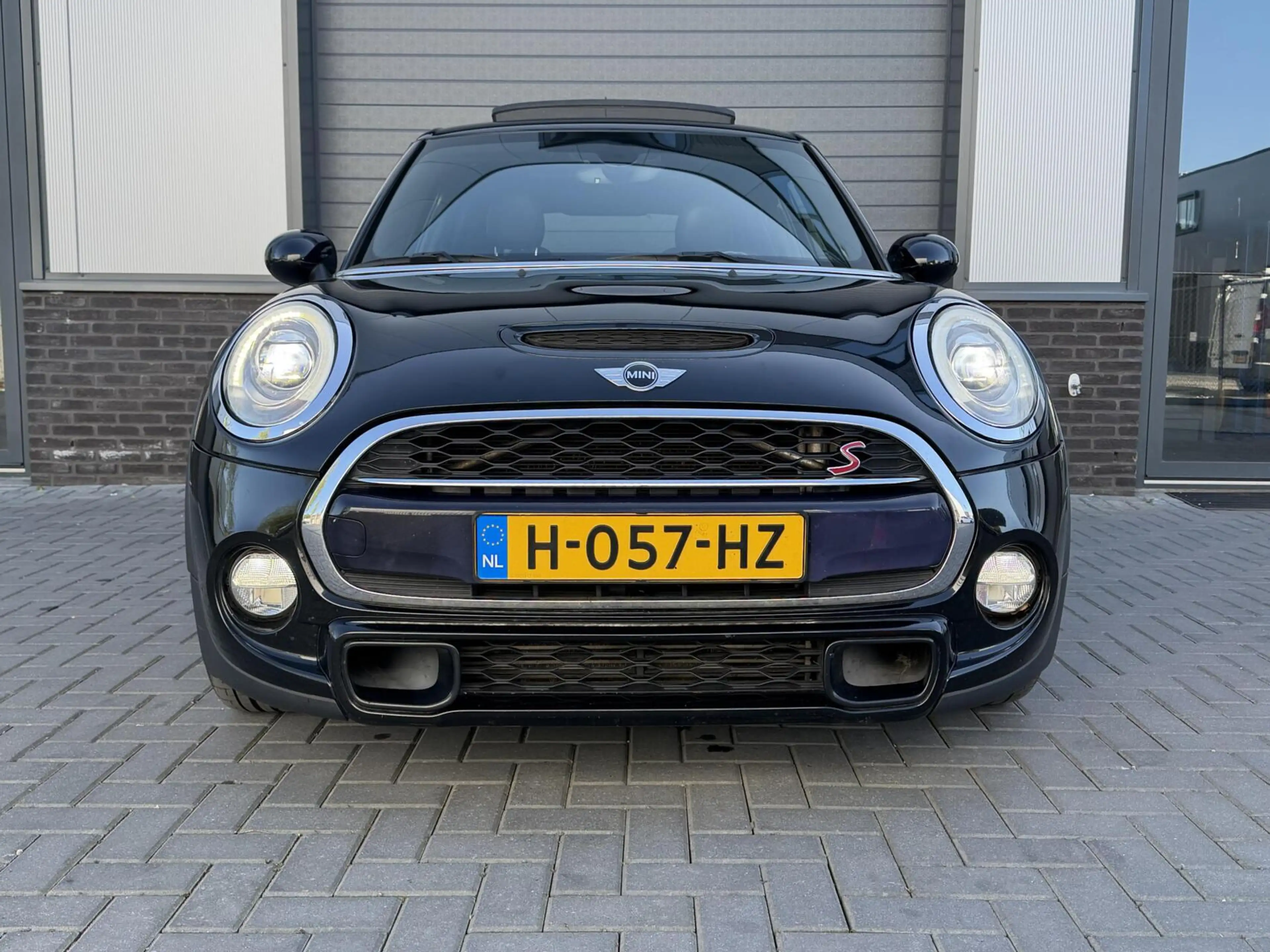 MINI Cooper S Mini 2.0 Chili Serious Business 5drs|PANO — photo 4