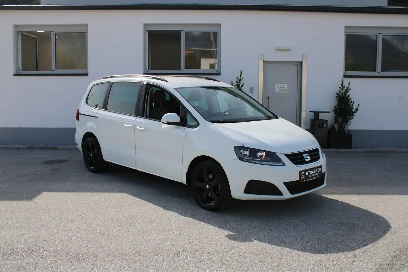 SEAT Alhambra Business TDI Weiß - 1