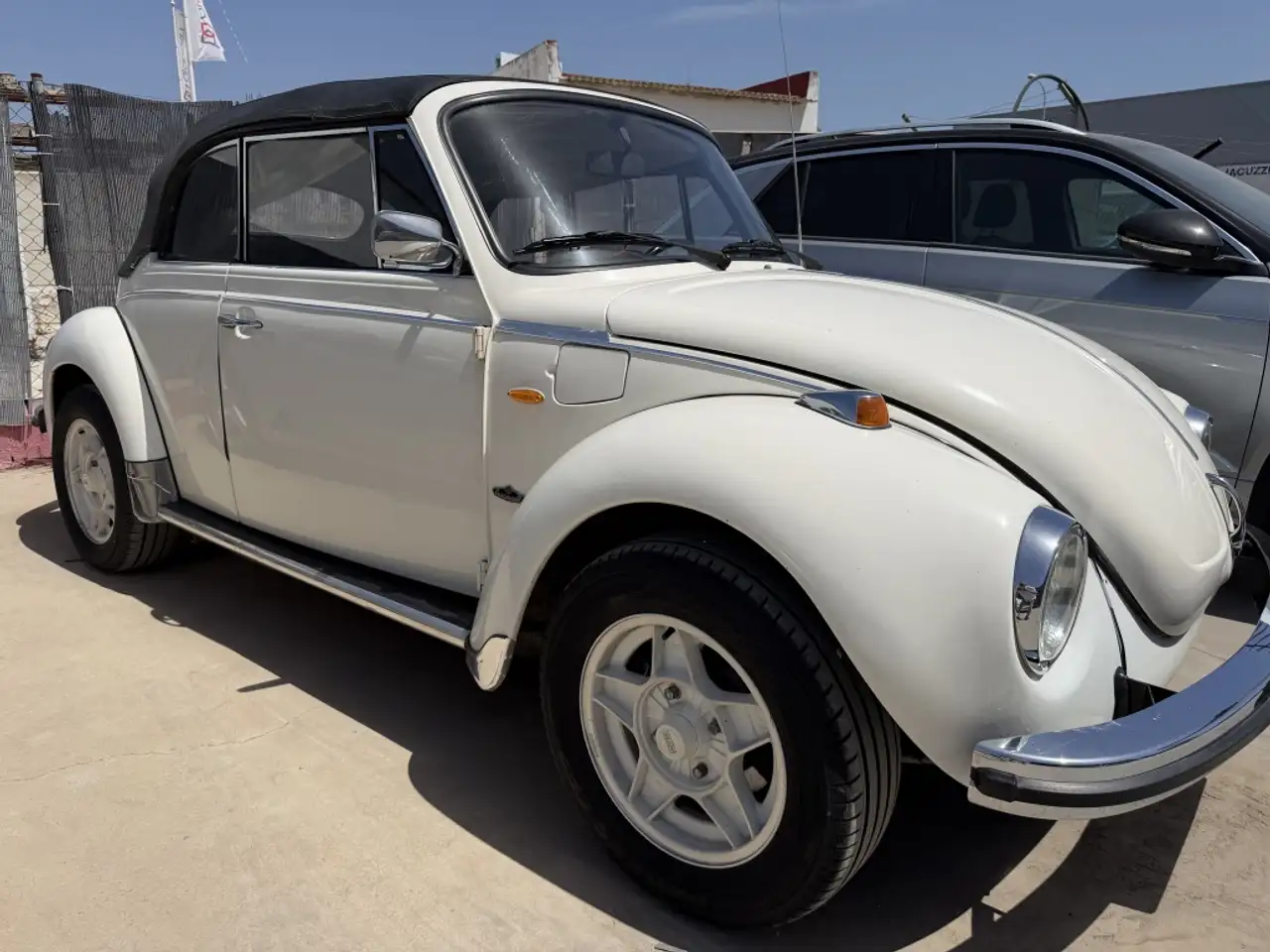 Volkswagen 1303 LS Cabriolet, foto 4