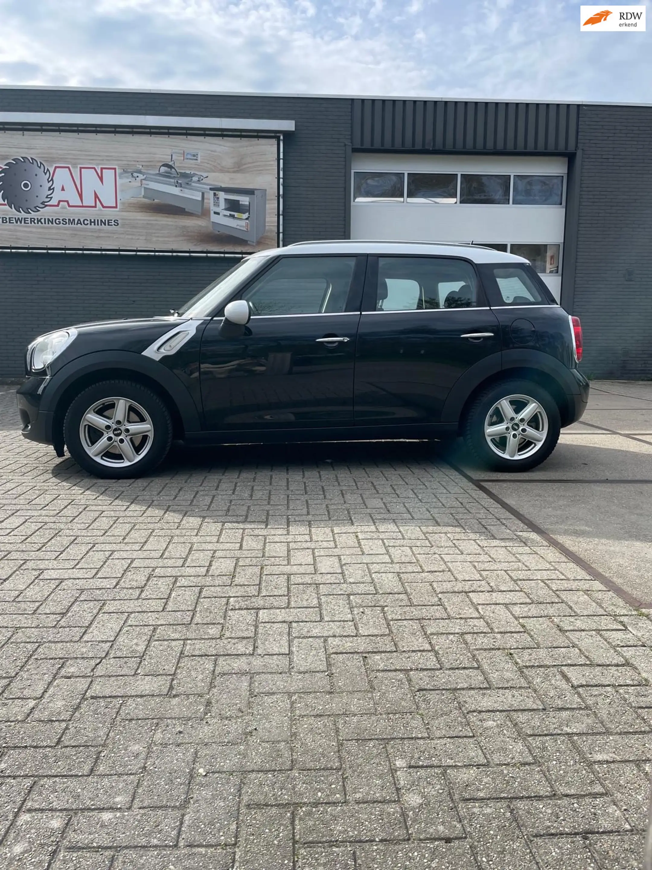 MINI Cooper Countryman 1.6 Pepper (( mooi nette auto )))