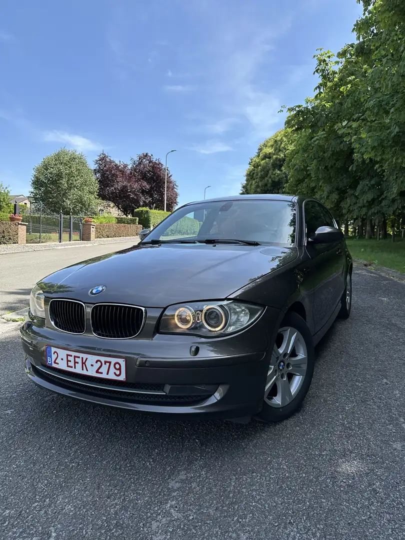 BMW 118 dA - 1